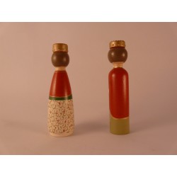 Reproducció artesanal figures de fusta de la parella de gegants de Mataró
